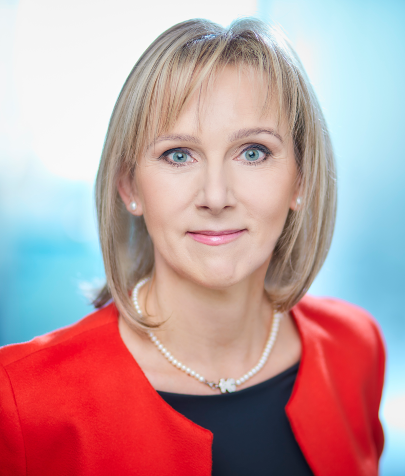 Mariola Kubat-small 1.png